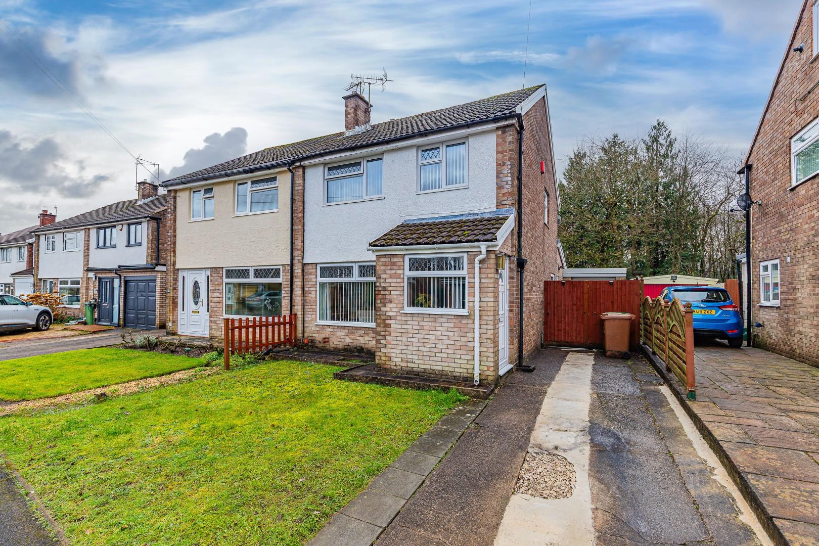 Lon-Y-Deri, Caerphilly, CF83 1DS